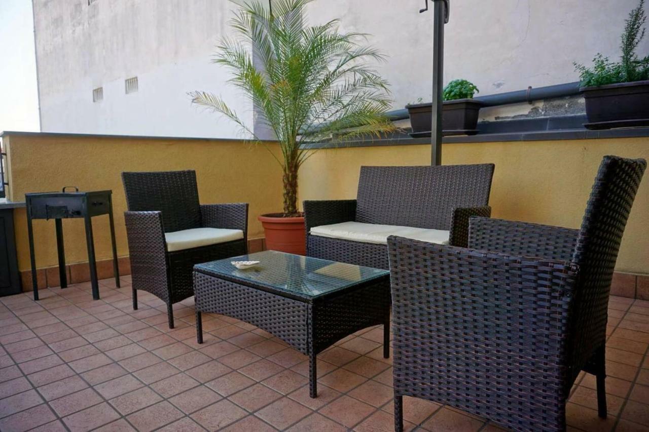 Lilly'S House Apartment Giardini Naxos Exterior photo